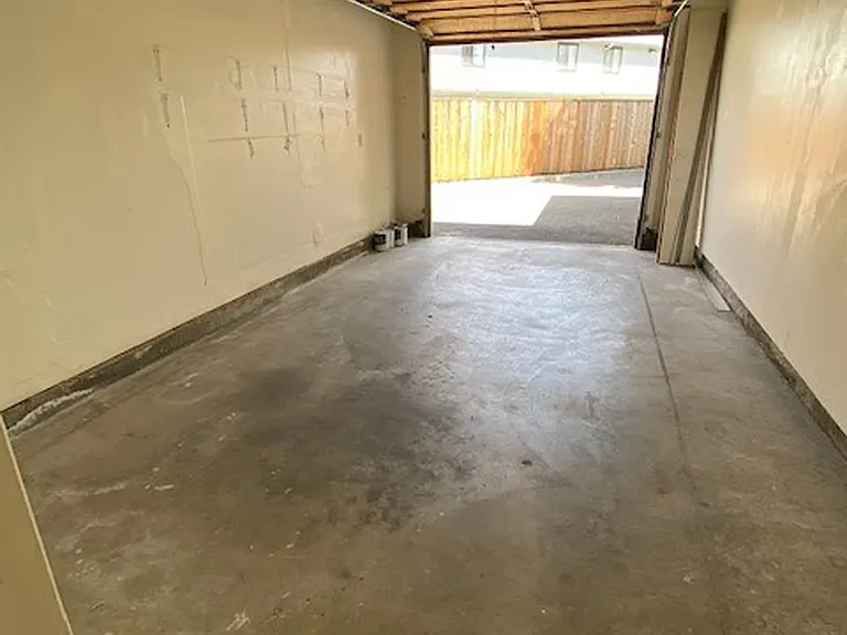 1712 Washington St #11 — Photo 9