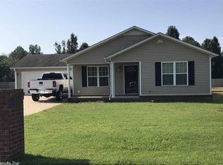 1004 William Hall Dr, Paragould, AR 72450