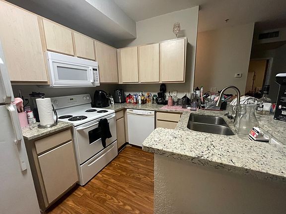 4th image of 13110 Arbor Isle Dr Unit 308