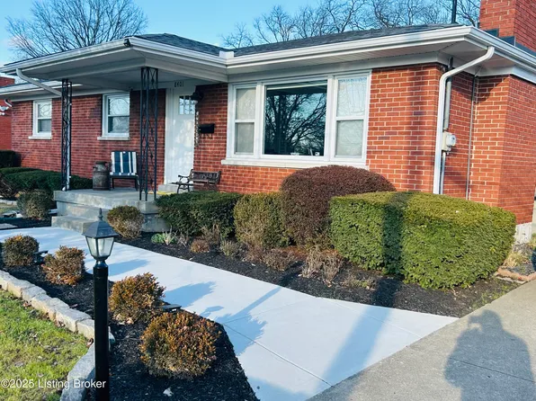 8401 Jenny Lind Dr, Louisville, KY 40219