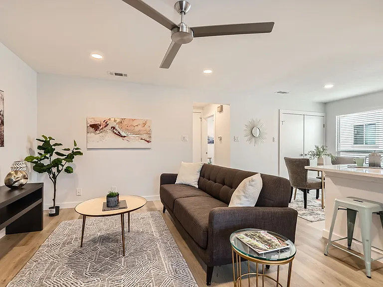 10208 Brownie Dr #D — Photo 7