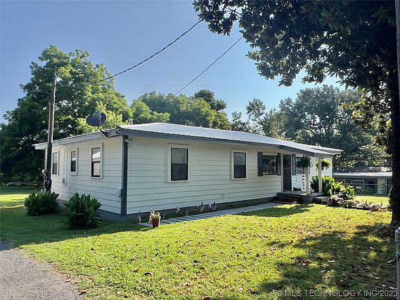 4th image of 6122 E 83rd St N