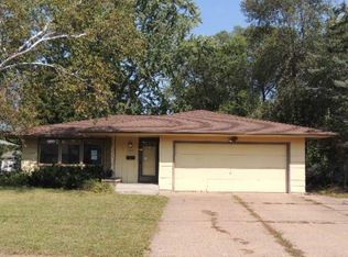 124 E Hamilton Ave, Eau Claire, WI 54701