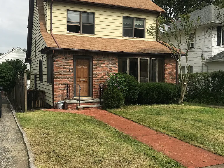 4227 Westmoreland St — Photo 1