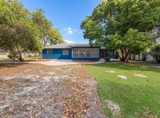 7605 Holiday Dr, Spring Hill, FL 34606
