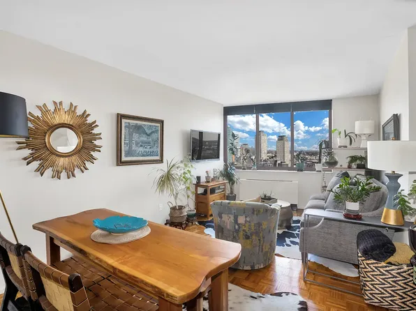 4-74 48th Ave APT 28G, Queens, NY 11109