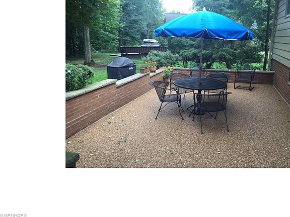 5th image of 8728 Forest Hill Dr NE