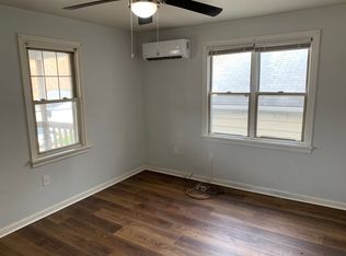 942 Hazel Ave #B, Ambridge, PA 15003