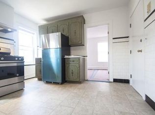 10 Baldwin Pl #4, Boston, MA 02113