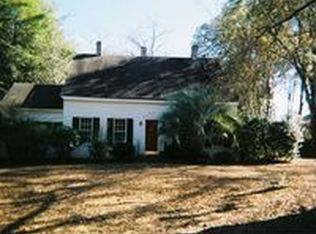 55 Park St, Bamberg, SC 29003