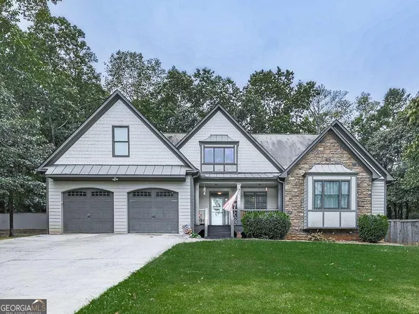 35 Copper Stem Dr, Dallas, GA 30157