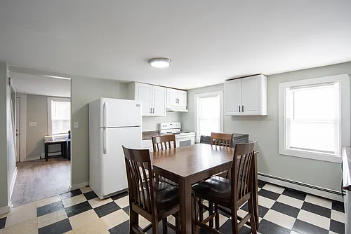 36 Farm St Photo 1