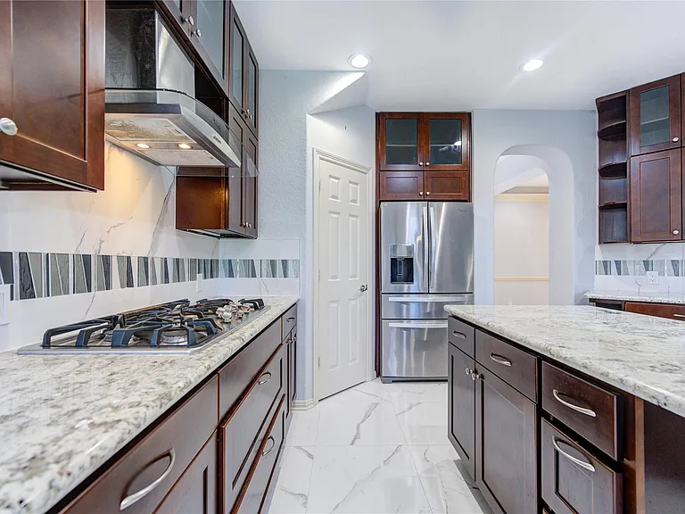 13211 Dusty Grove Ln — Photo 9