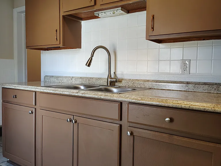 314 Conklin Ave #2 — Photo 4