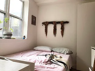 Rented by Rentopia