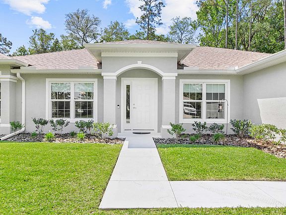 2nd image of 28 Colechester Ln