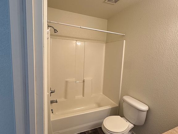 2nd image of 3931 Ariel Ave #B