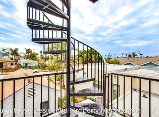 2114 Ebers St, San Diego, CA 92107