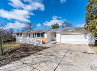 270 Earl Dr, Warren, OH