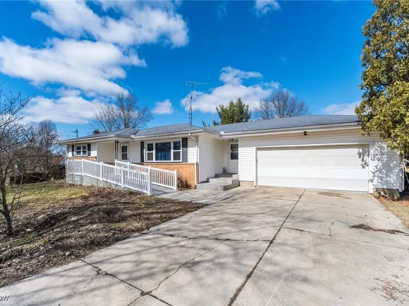 270 Earl Dr, Warren, OH 44483