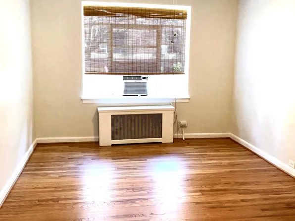 1215 N Main St APT B, High Point, NC 27262