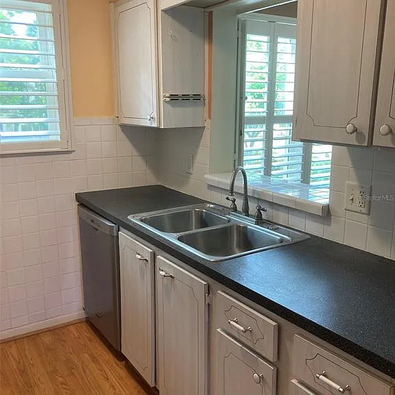 5750 80th St N #D206 — Photo 13