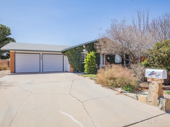 1504 Walnut Dr, Alamogordo, NM 88310