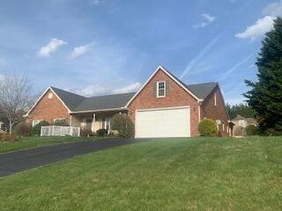 48 Highfield Ln, Roanoke, VA, 24019