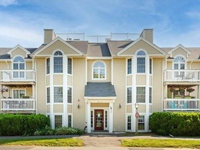 212 Carriage Ln Unit 212, Taunton, MA, 02780