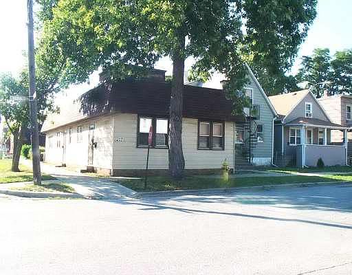 1st image of 15646 S Emerald Ave