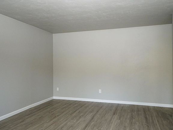 4th image of 295 3rd St #D21f864b6