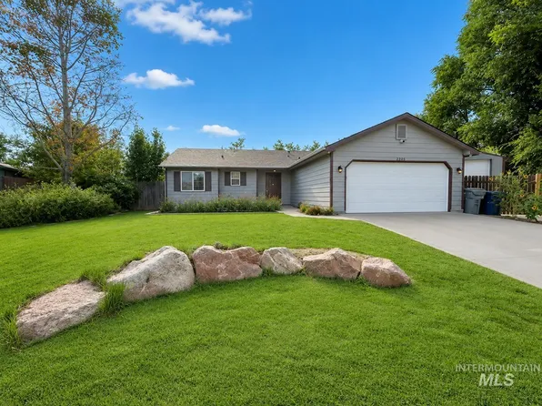 3200 Sherman Ct, Nampa, ID 83687