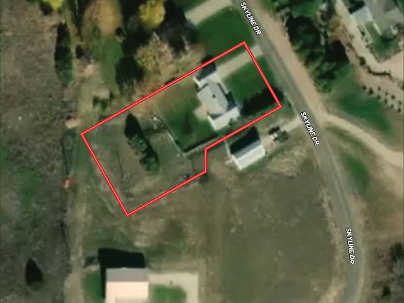2nd image of 817 Skyline Dr