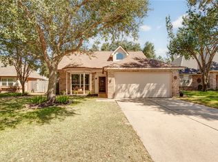19530 Stamford Dr, Tomball, TX 77375