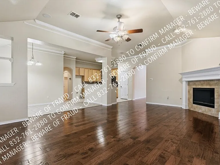 615 Magnolia Ln — Photo 7