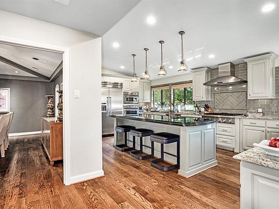 5th image of 6611 Glenhurst Dr