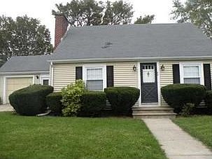1st image of 66 Howland Ave