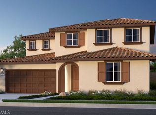 33041 Denim Dr, Winchester, CA 92596