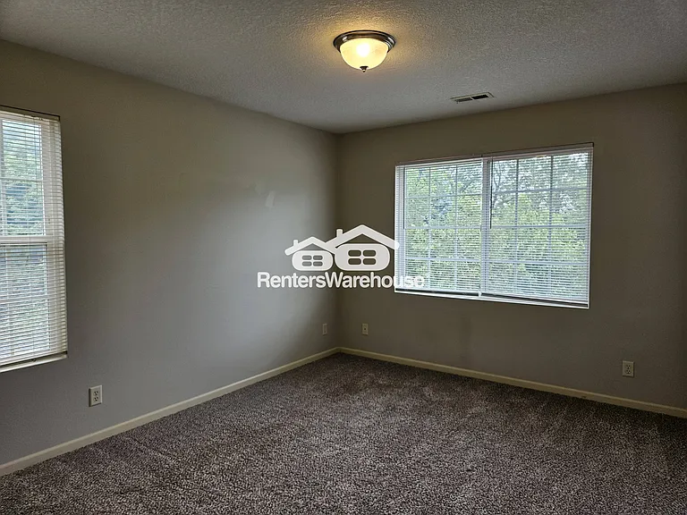 1400 S 52nd St #60 — Photo 11