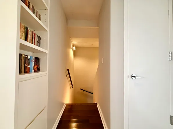 340 East 23rd Street image 11 of 24