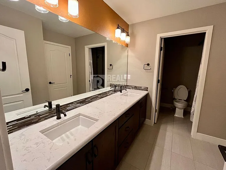 8811 Tranquil Knoll Ln — Photo 24