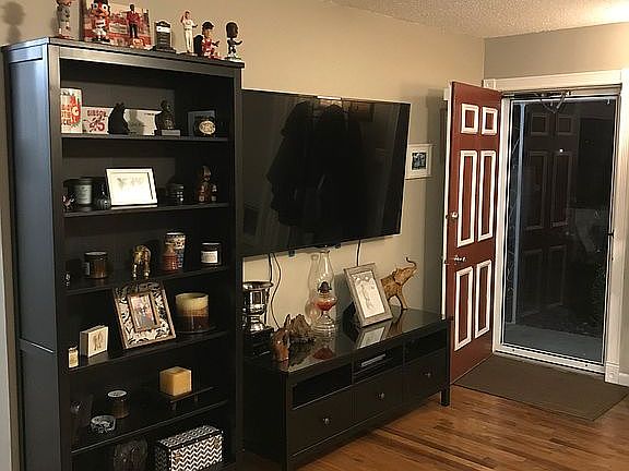 4th image of 2371 Lost Hollow Ct