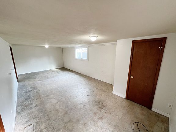 5th image of 2320A S Grand Ave #A