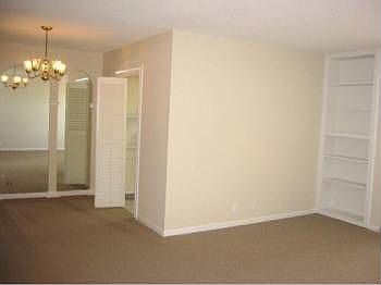 2nd image of 2500 NE 48th Ln APT 506