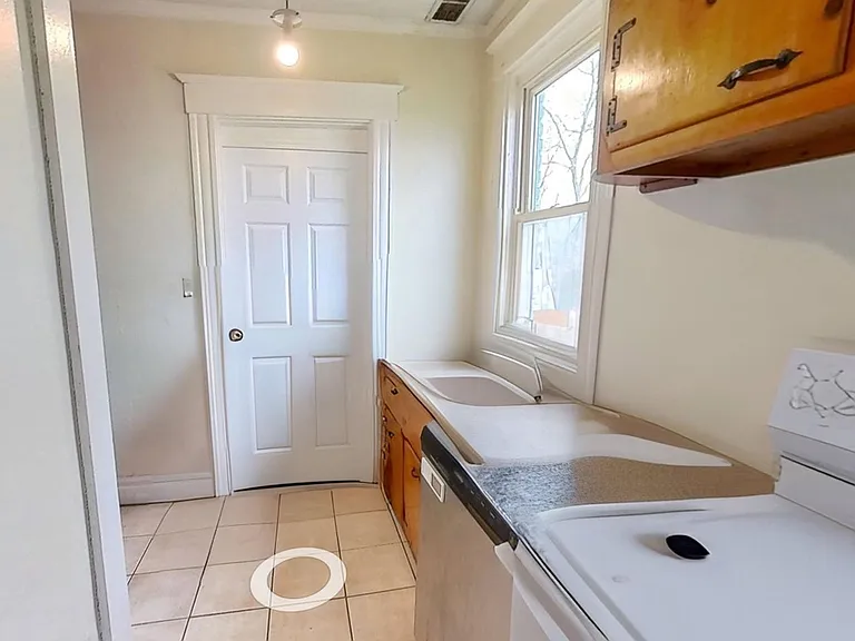 2545 Vestry Ave — Photo 11