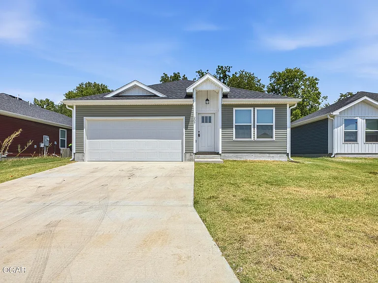 207 Eagle Edge — Photo 1