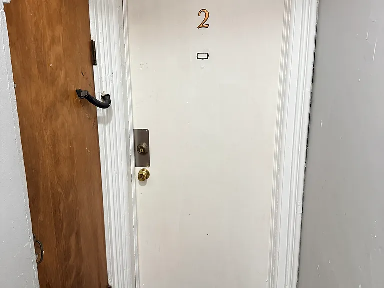 765 Madison Ave #2 — Photo 3