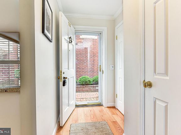 3rd image of 116 N Union St