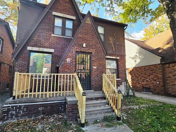 5751 Yorkshire Rd, Detroit, MI 48224