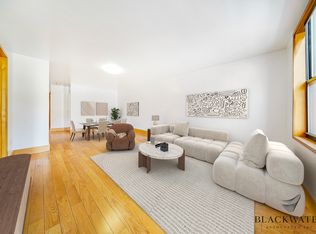 172 8th Ave APT 2A, New York, NY 10011